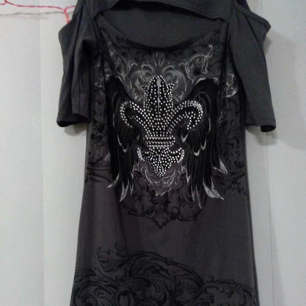 Open bust fleur de lis top sz medium rhinestones
